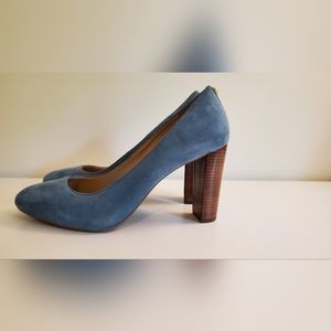 Micheal Kors Blue microsuede Pumps blue 8M NWOB